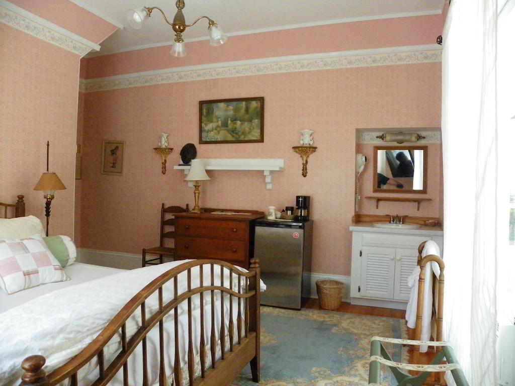 Homeport Historic Inn Searsport Номер фото