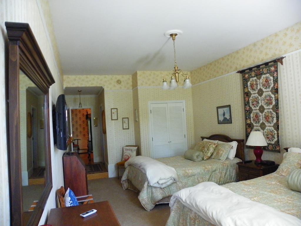 Homeport Historic Inn Searsport Номер фото